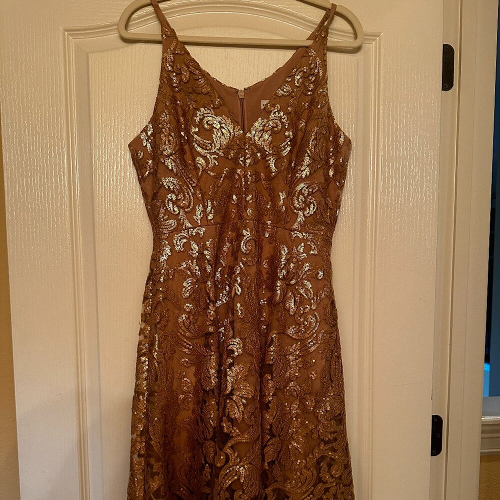 Dress the Population Gold Blair Lace Midi Dress Size L